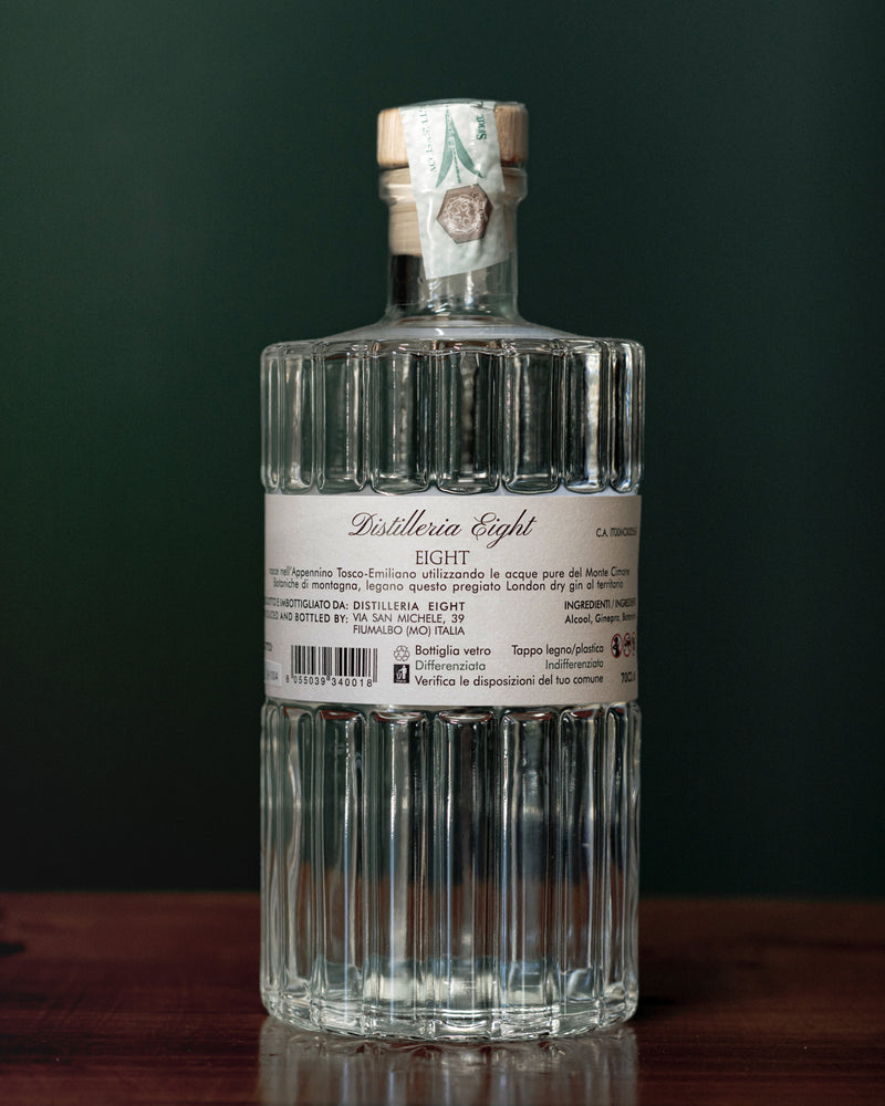EIGHT LONDON DRY GIN